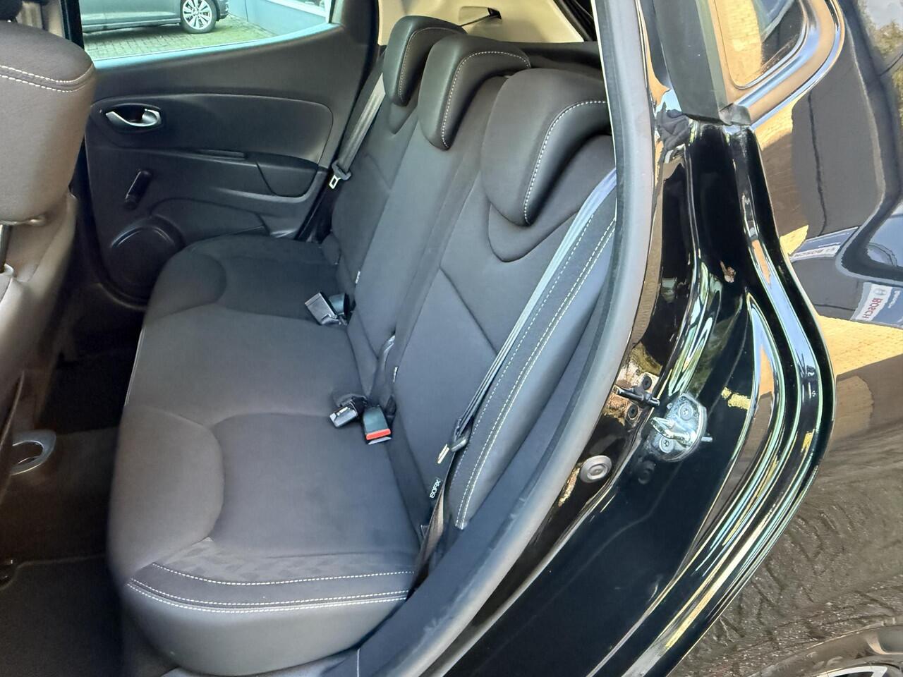 Renault CLIO 0.9 TCe Limited / Airco/ Navigatie/ Cruise/ Apple carplay/ LED/ PDC/ LMV