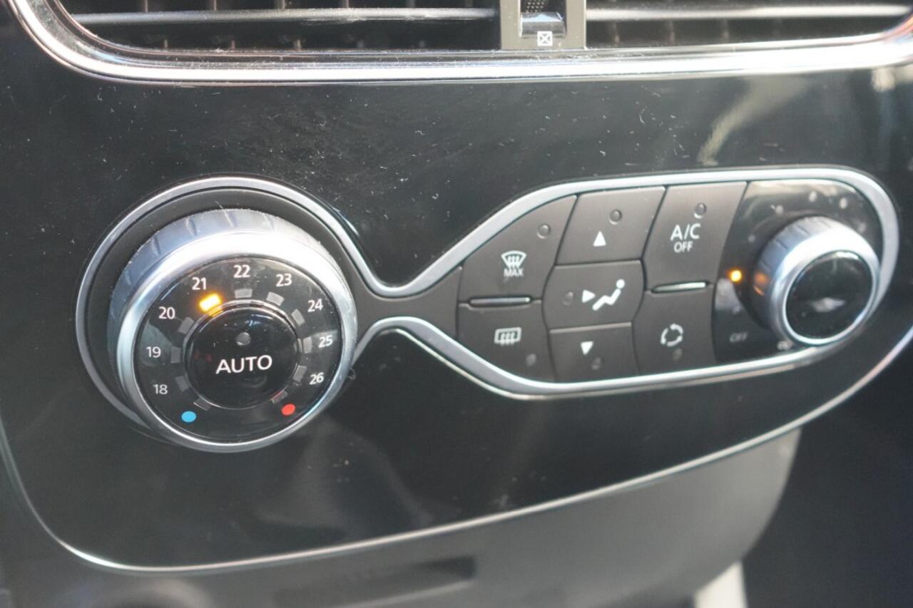 Renault CLIO 0.9 TCE LIMITED Navi Clima