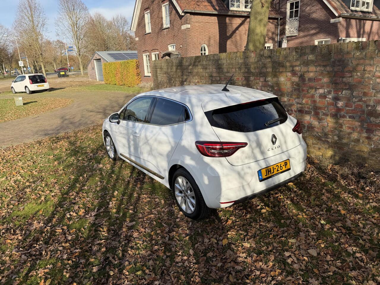 Renault CLIO 1.0 TCe Intens APK tot 06/27, digidash, stoelverwarming