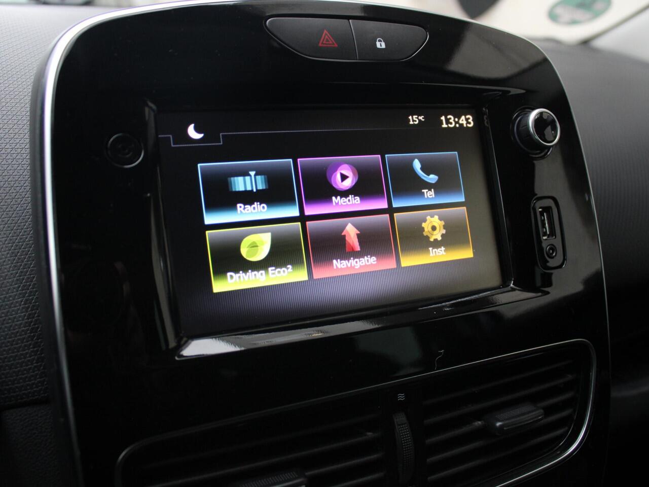 Renault CLIO 0.9 TCe Limited | NAVIGATIE |