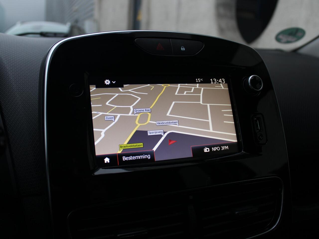 Renault CLIO 0.9 TCe Limited | NAVIGATIE |