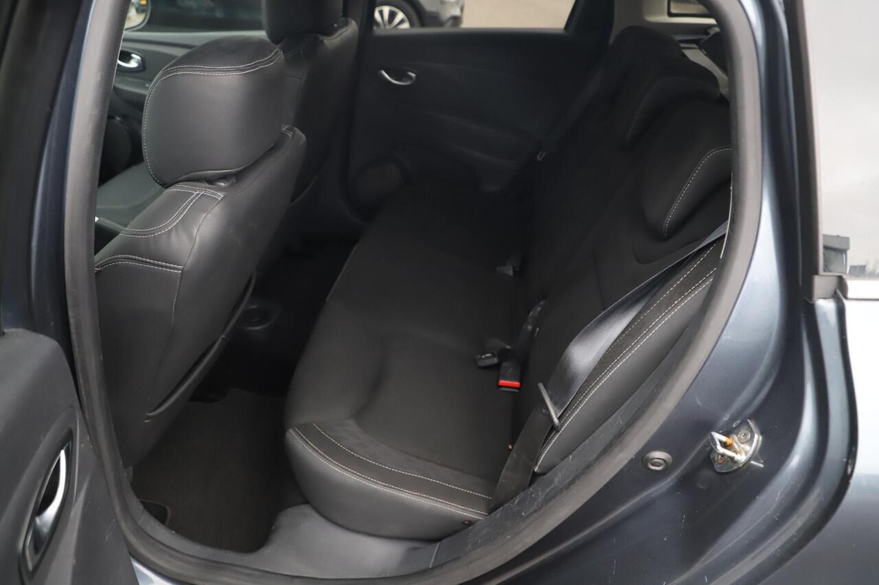 Renault CLIO Estate 0.9 TCe Limited Carplay Android Navigatie Airco Cruise Control Parkeersensor 15 inch LMV Keyless Entry