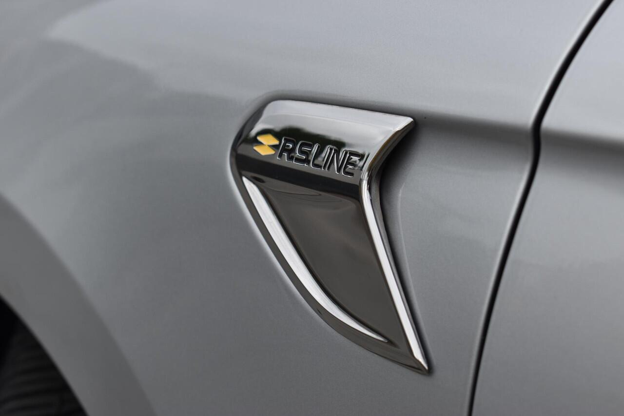 Renault CLIO TCe 100 R.S. Line | TREKHAAK | 360 CAMERA | NAVI | APPLECARPLAY/ANDROIDAUTO | CRUISE CONTROL | CLIMATE CONTROL | PDC | LMV