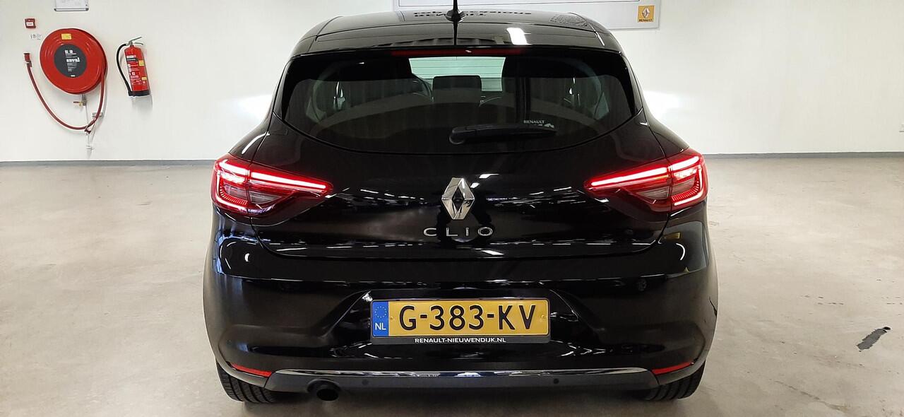 Renault CLIO 1.0 TCe Intens NAVIGATIE / CLIMATE CONTROLE / CRUISE CONTROLE / PARKEERSENSOREN.