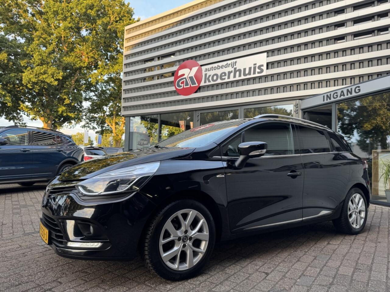 Renault CLIO Estate 0.9 TCe Limited