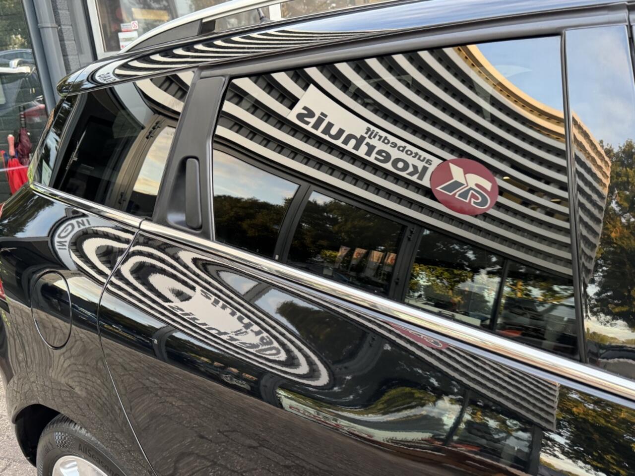 Renault CLIO Estate 0.9 TCe Limited