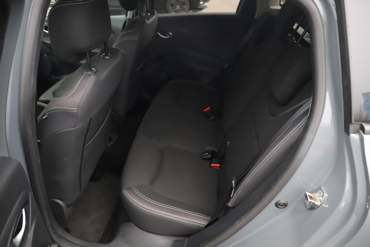 Renault CLIO Estate 0.9 TCe Zen Navigatie Airco Cruise Control Carplay Android LED