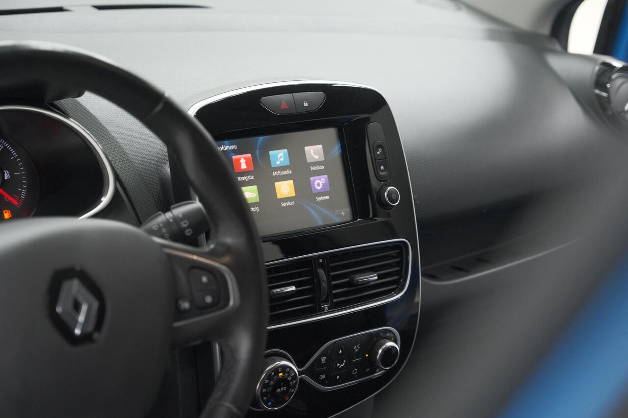 Renault CLIO Estate TCe 90 Intens | Navigatie | Parkeersensoren | Half Leder | Climate Control | Dakrails