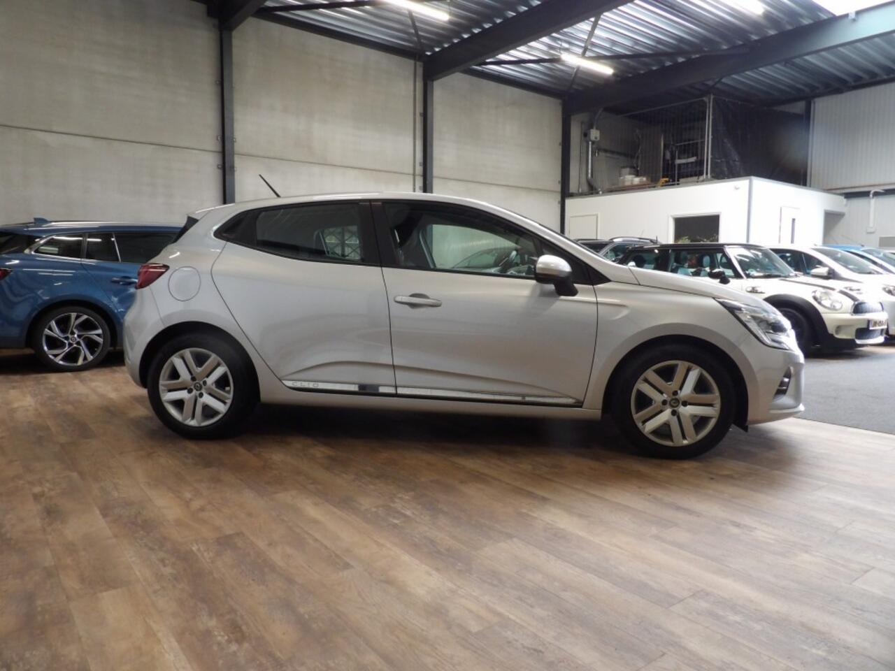 Renault CLIO 1.0 TCE 5drs - navigatie - cruise - carplay