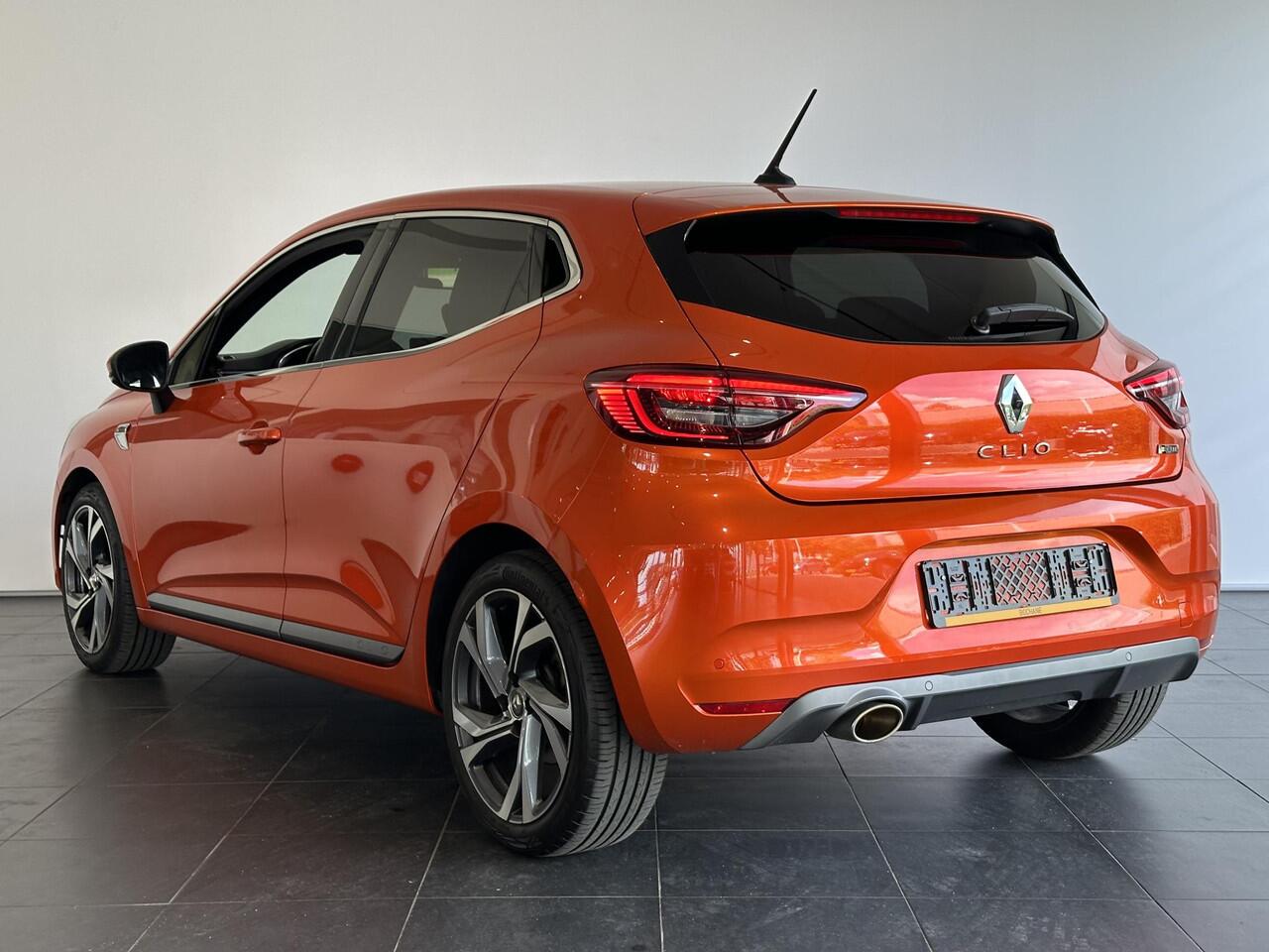 Renault CLIO 1.3 TCe 130 R.S. Line | NAVIGATIE | ACHTERUITIJCAMERA | PARKEERSENSOREN VOOR-EN ACHTER