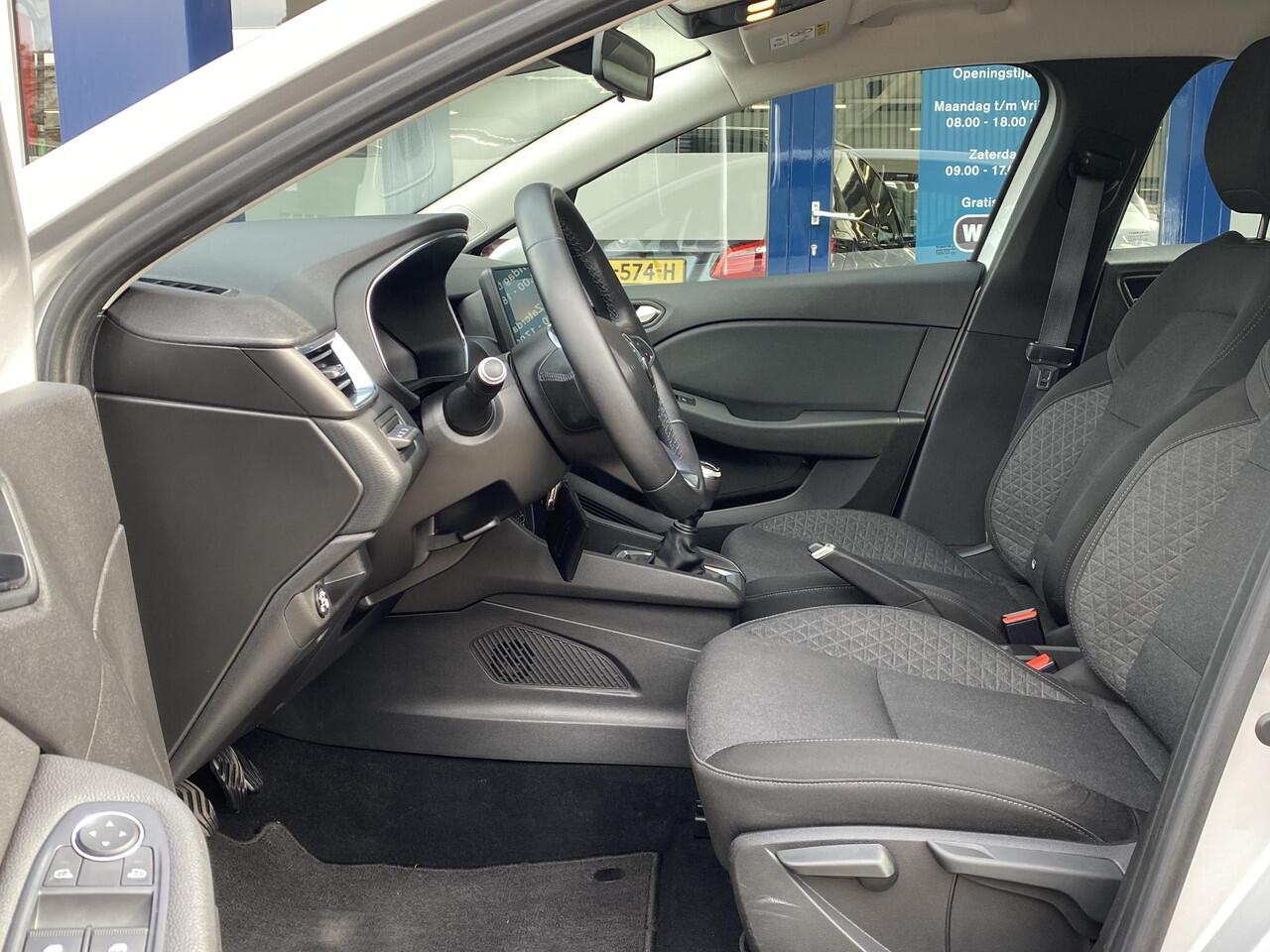 Renault CLIO 1.0 TCe Bi-Fuel Zen / LPG-Benzine / NL-Auto / 1e-Eigenaar / Dealer-Onderhouden / Cruise-Control / Apple-Carplay & Android-Auto / LED / DAB Radio-bluetooth / PDC-Achter / 16'' LMV / ENZ.