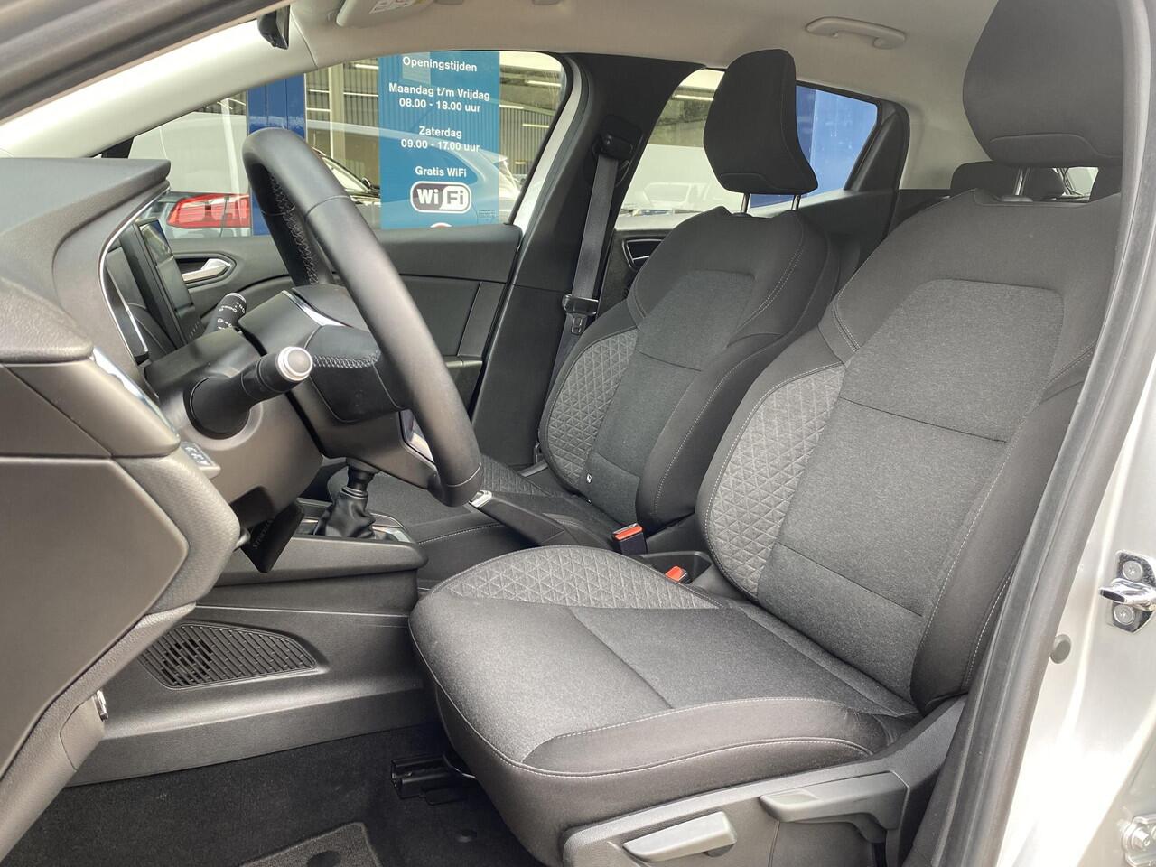 Renault CLIO 1.0 TCe Bi-Fuel Zen / LPG-Benzine / NL-Auto / 1e-Eigenaar / Dealer-Onderhouden / Cruise-Control / Apple-Carplay & Android-Auto / LED / DAB Radio-bluetooth / PDC-Achter / 16'' LMV / ENZ.