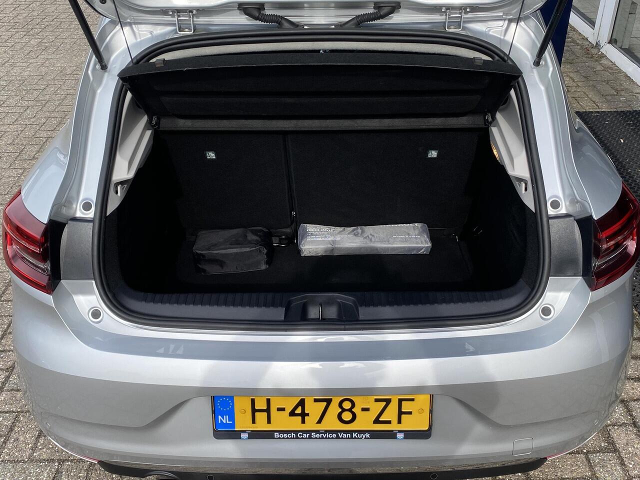 Renault CLIO 1.0 TCe Bi-Fuel Zen / LPG-Benzine / NL-Auto / 1e-Eigenaar / Dealer-Onderhouden / Cruise-Control / Apple-Carplay & Android-Auto / LED / DAB Radio-bluetooth / PDC-Achter / 16'' LMV / ENZ.