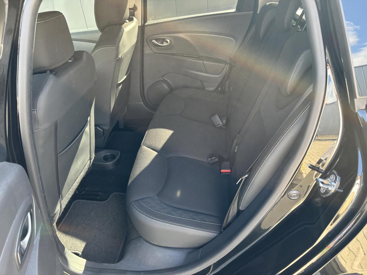 Renault CLIO Estate TCe 90 Limited | AIRCO | NAVI | DEALER ONDERHOUDEN | PARKEERSENSOREN ACHTER | LICHTM. VELGEN |