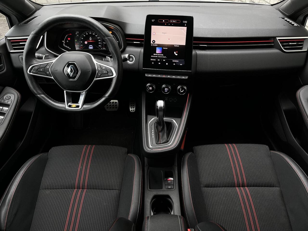 Renault CLIO 1.3 TCe EDC R.S. Line | Stoelverwarming | 360° Camera | Apple CarPlay / Android Auto| Climate Control