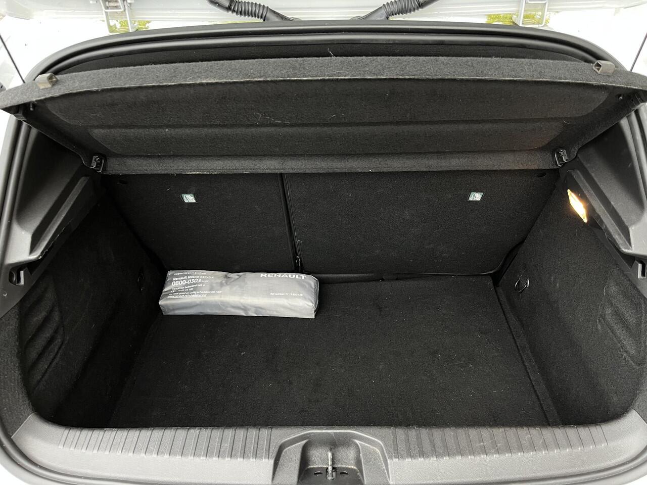 Renault CLIO 1.3 TCe EDC R.S. Line | Stoelverwarming | 360° Camera | Apple CarPlay / Android Auto| Climate Control