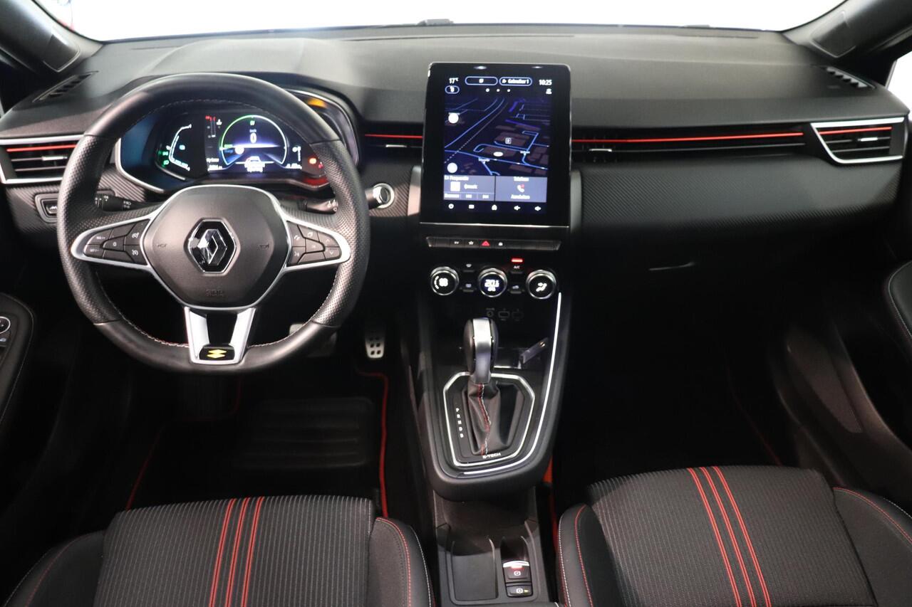 Renault CLIO 1.6 E-Tech Hybrid 140 R.S. Line | Camera | Sportstoelen | Trekhaak | Climatronic | Navigatie | LED koplampen | Parkeersensoren V+A |