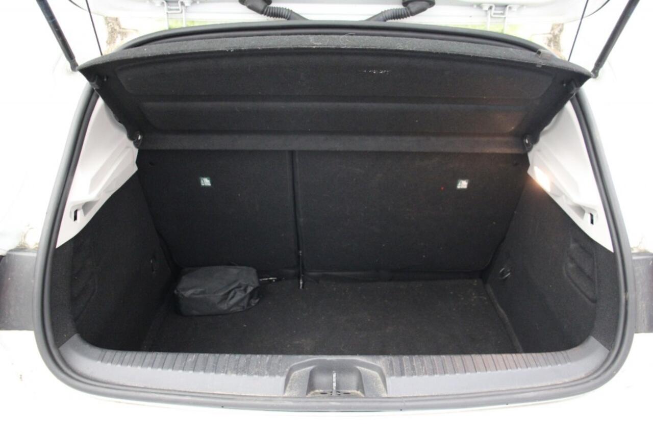 Renault CLIO 1.0 TCE Bi-Fuel Zen - Carplay, Cruise