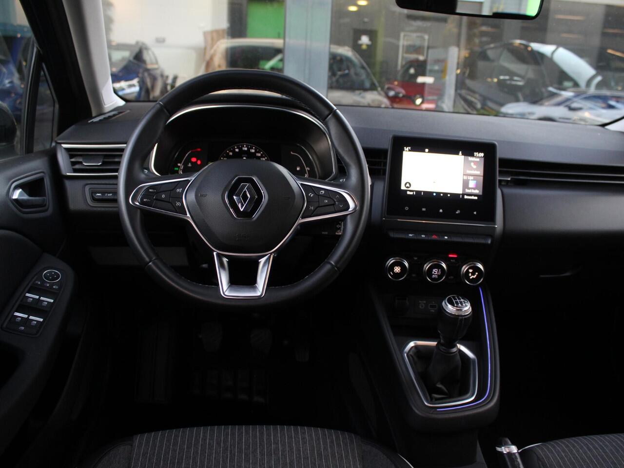 Renault CLIO TCe 90 Intens / DEALER ONDERHOUDEN / NAVI / PDC A / CLIMATE / CRUISE / LED / APPLE CARPLAY/ ANDROID AUTO / KEYLESS / DAB / 16'' LMV