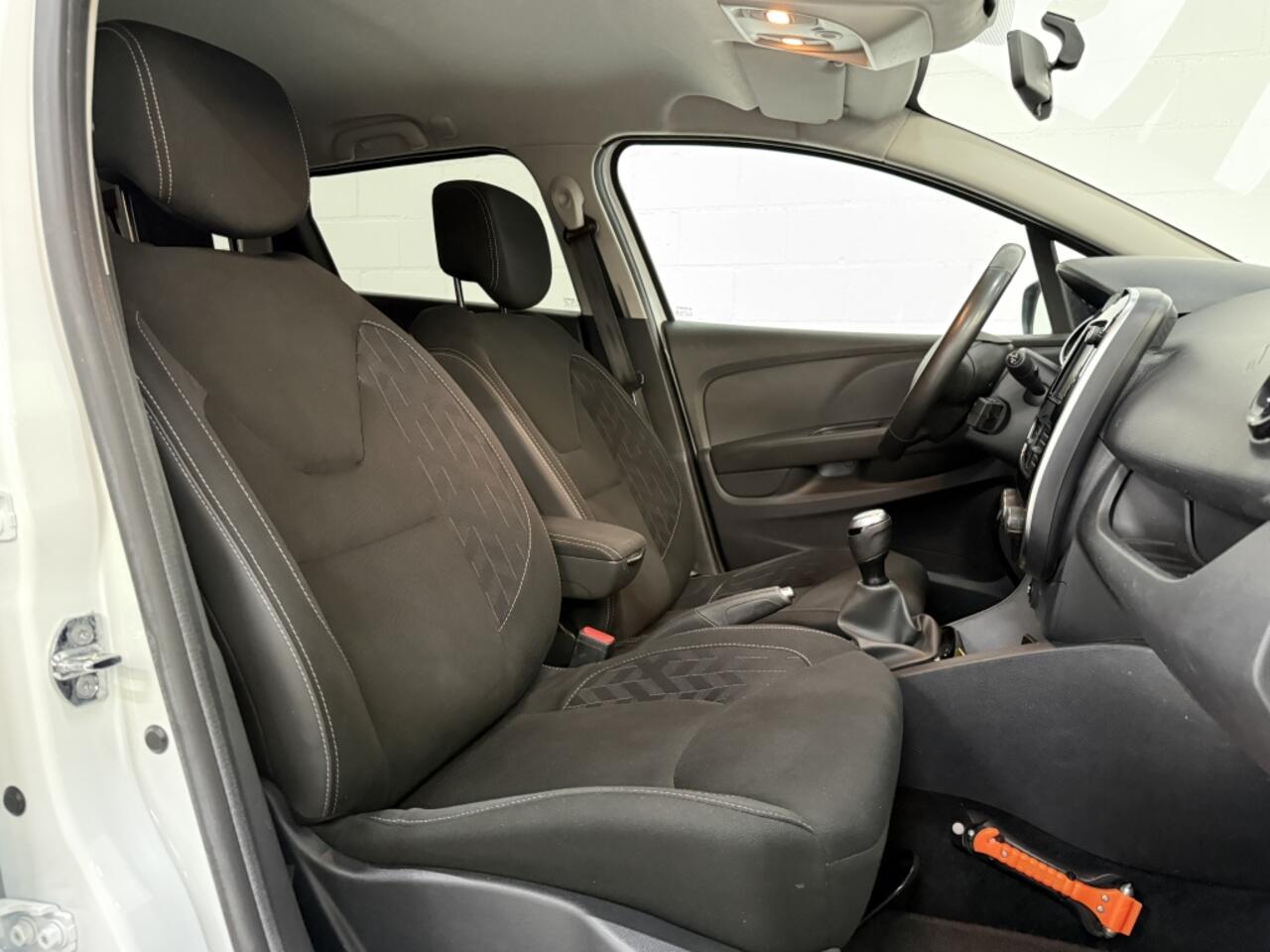 Renault CLIO 0.9 TCe Limited *Keyless*Trekhaak*Cruise*