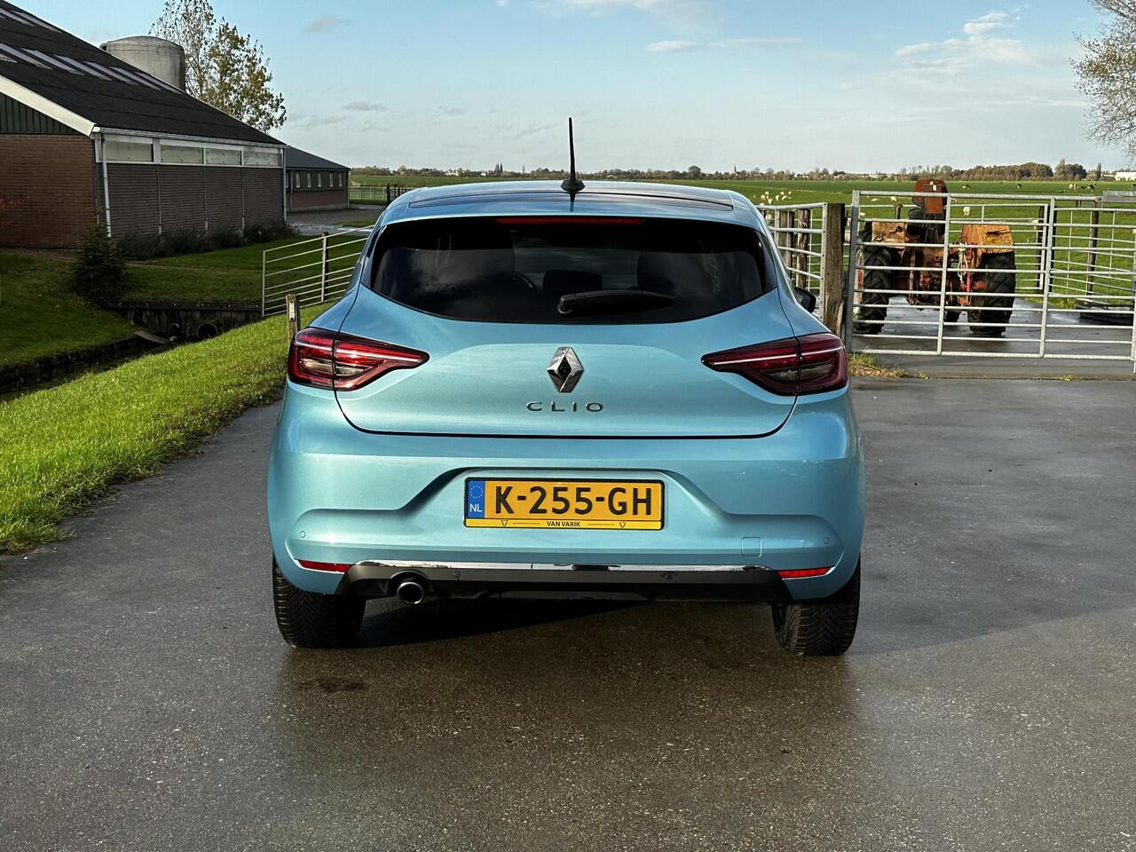 Renault CLIO 1.0 TCe Intens | NAVIGATIE | KEYLESS ENTRY & START | PARKEERCAMERA | LM. VELGEN |