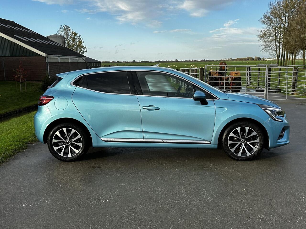 Renault CLIO 1.0 TCe Intens | NAVIGATIE | KEYLESS ENTRY & START | PARKEERCAMERA | LM. VELGEN |