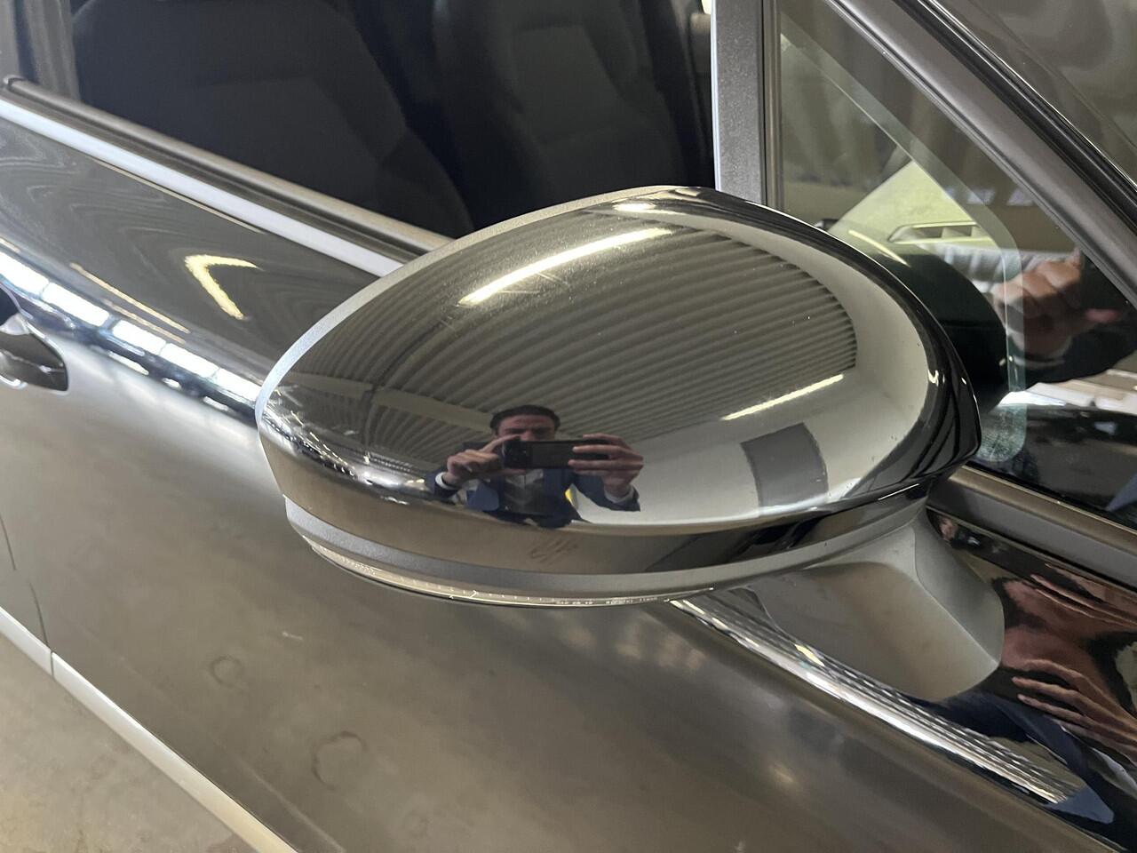 Renault CLIO 1.0 TCe Bi-Fuel Intens APPLE CARPLAY ANDROID AUTO / AIRCO / NAVIGATIE / CRUISE CONTROLE.