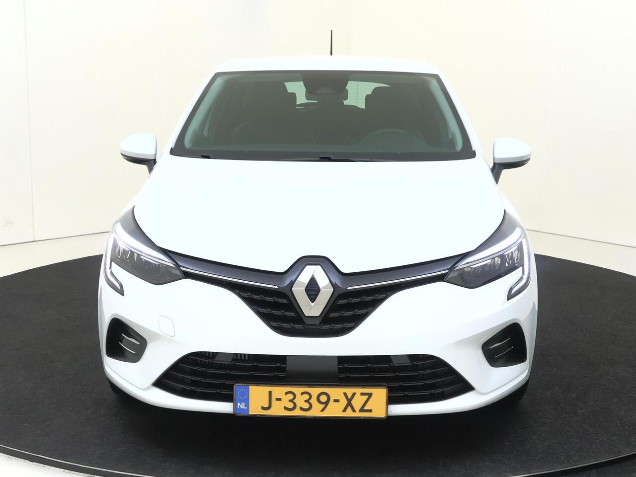 Renault CLIO 1.0 TCe 100 PK Intens Airco | Navigatie | Parkeersensoren Achter | Android Auto | Apple Carplay