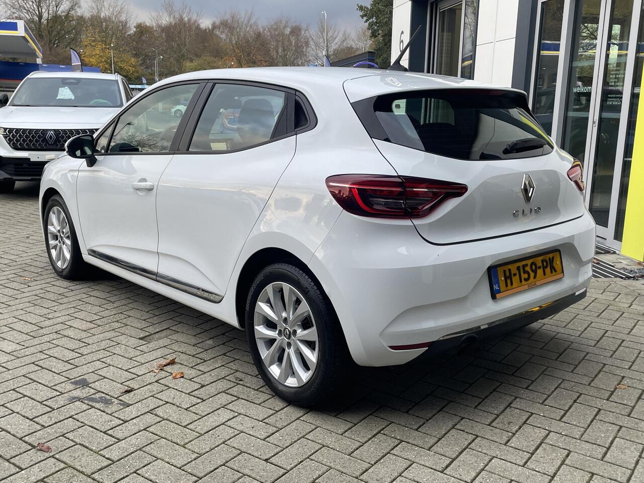 Renault CLIO 1.0 TCe Zen | Navigatie | Lichtmetalen velgen | Cruise control |