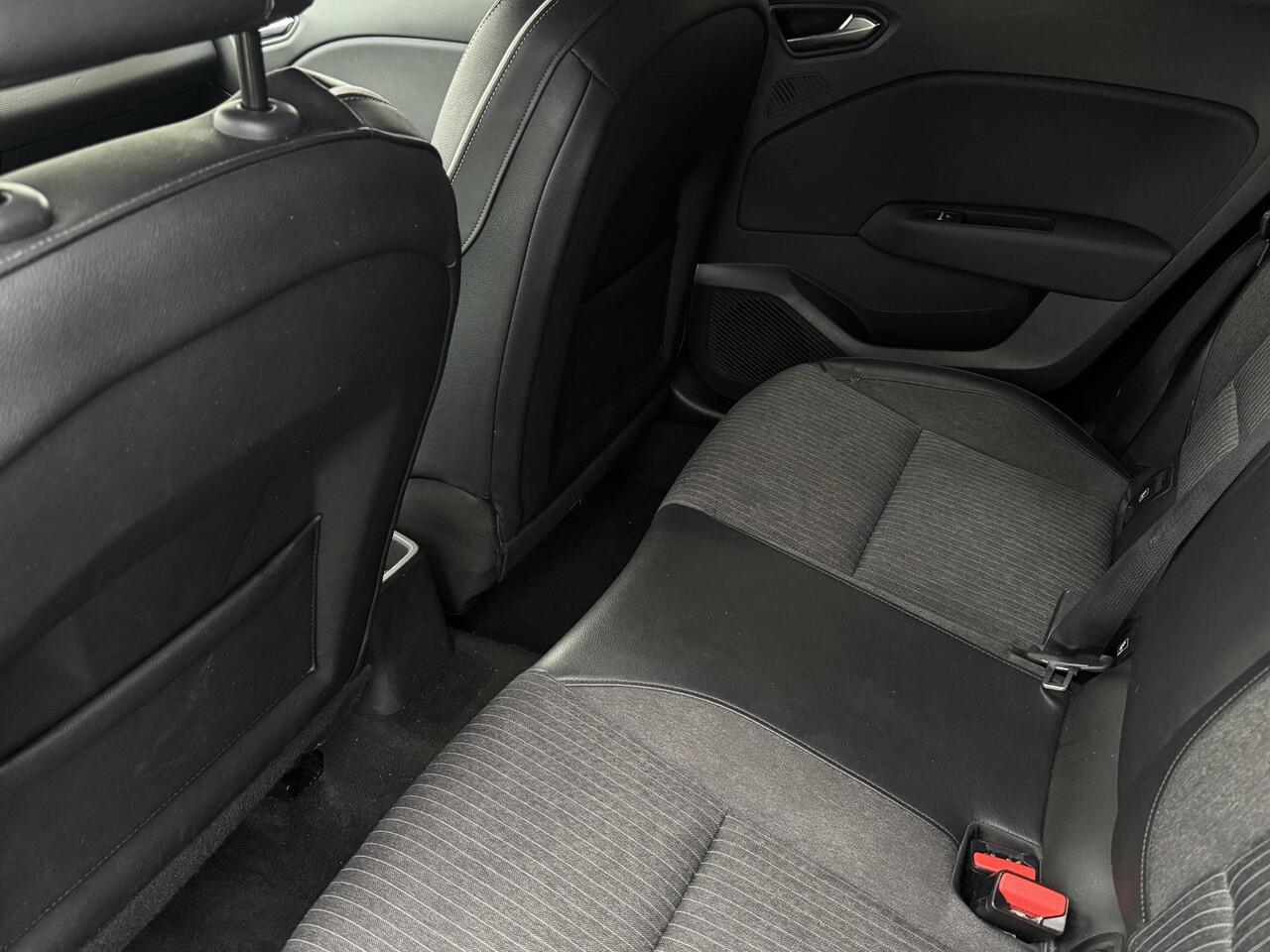 Renault CLIO TCe 90 Intens | 1e Eigenaar | NL Auto |