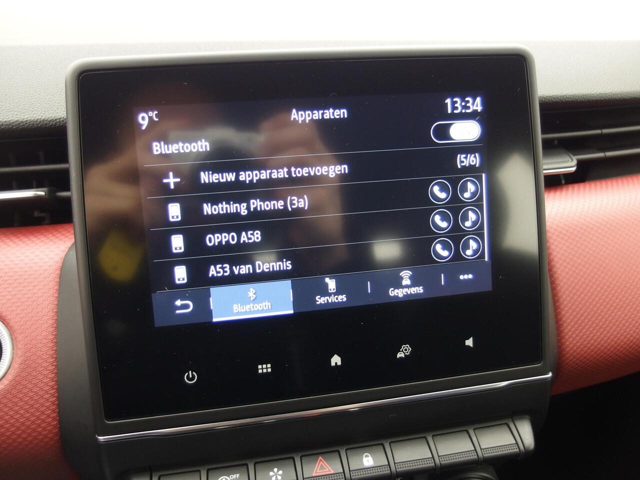 Renault CLIO 1.0 TCe Intens FULL LED / KEYLESS / CARPLAY / CAMERA / CLIMA / BLUETOOTH / CRUISE / NL-AUTO