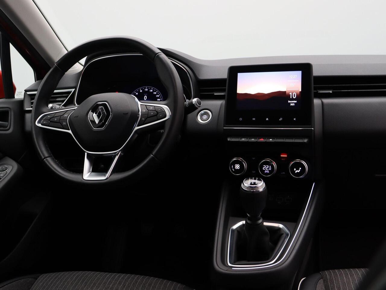 Renault CLIO 100pk TCe Bi-Fuel Intens | Parkeersensoren achter | Navigatie | Climate control | Cruise control |