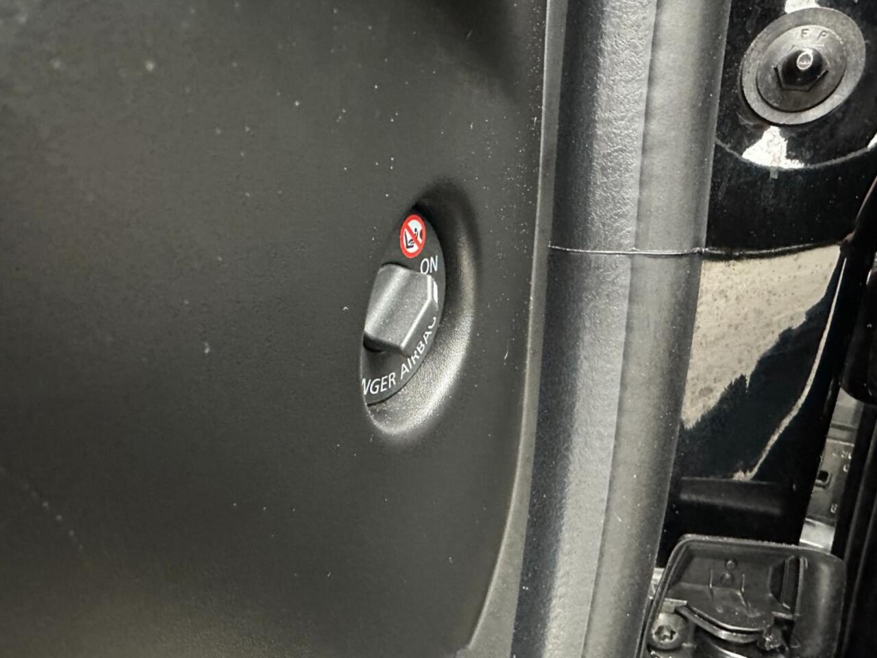 Renault CLIO Estate 0.9 TCe Limited Navigatie