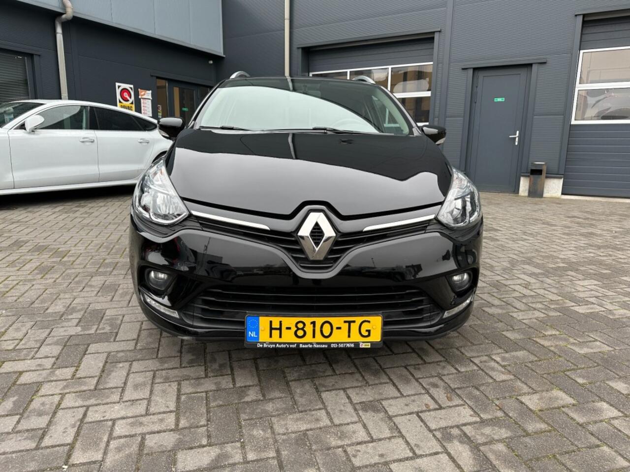 Renault CLIO Estate 0.9 TCe Limited Navigatie