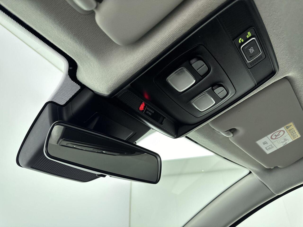 Renault CLIO 1.0 TCe 100Pk Zen LPG G3 | Navigatie | Airconditioning | Cruise Control | Parkeersensoren Achter | Apple Carplay/Android Auto | Lichtmetalen Velgen 16 Inch | Led Koplampen |