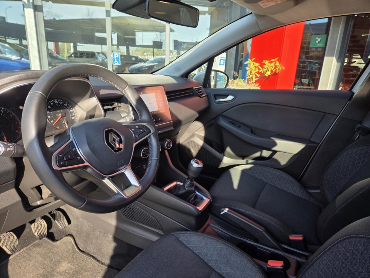 Renault CLIO TCe 100pk Zen | Navi | Cruise | PDC