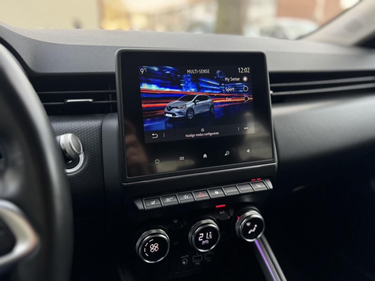 Renault CLIO 1.0 TCe Intens Virtual Camera Carplay
