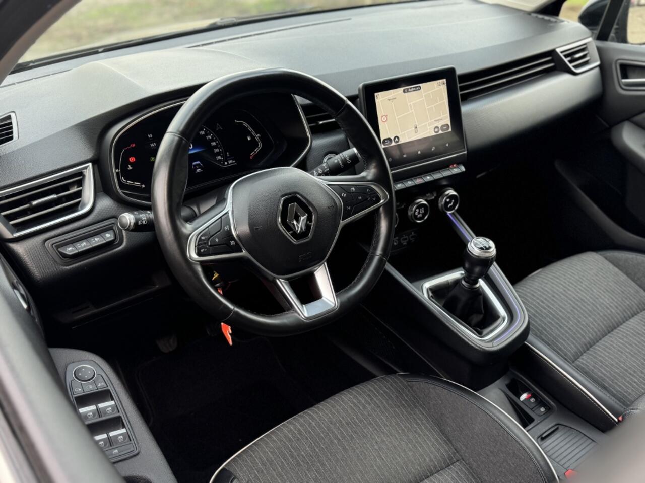 Renault CLIO 1.0 TCe Intens Virtual Camera Carplay