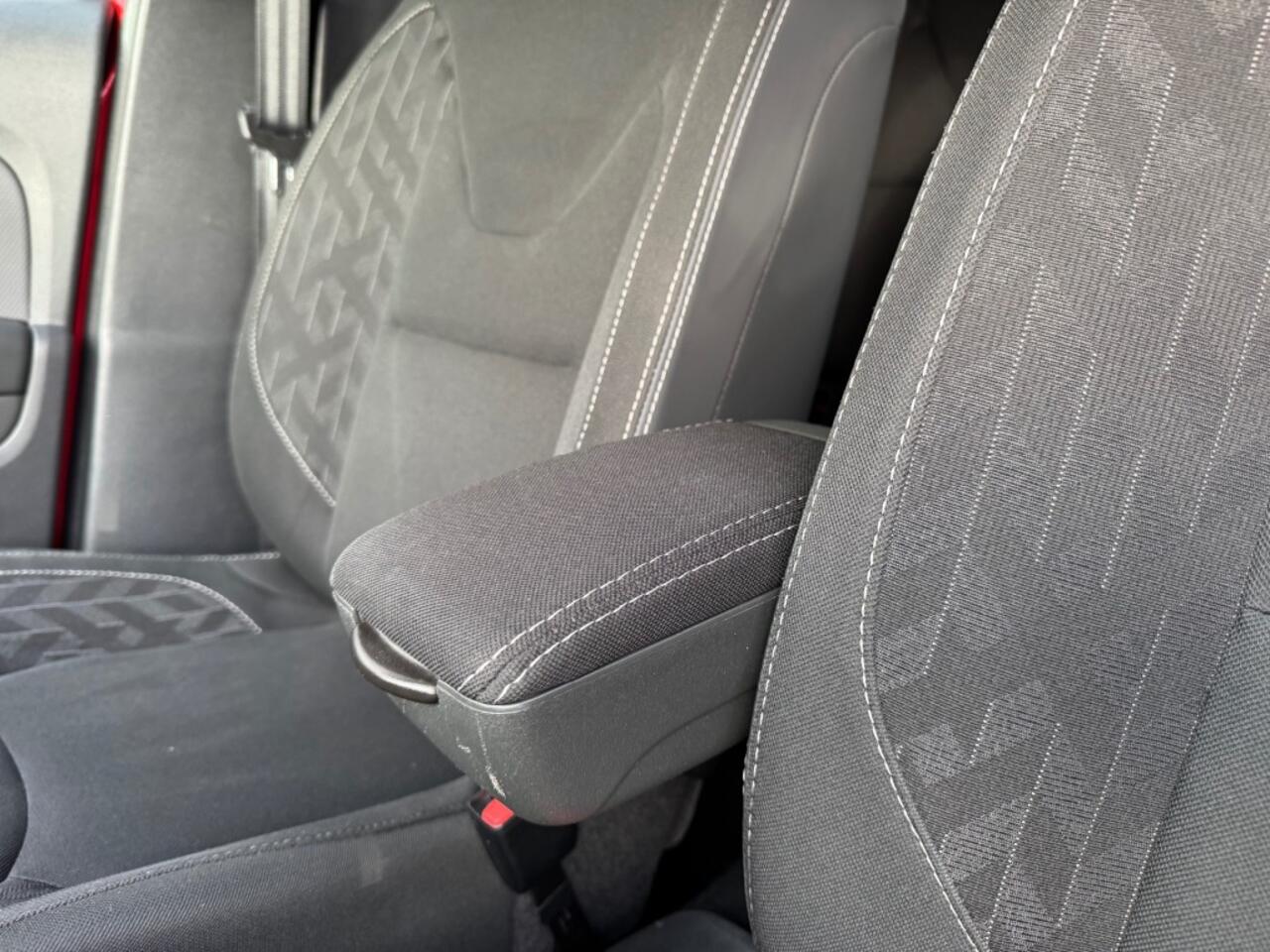 Renault CLIO Estate TCe 90 Limited Trekhaak Dealer Onderhouden