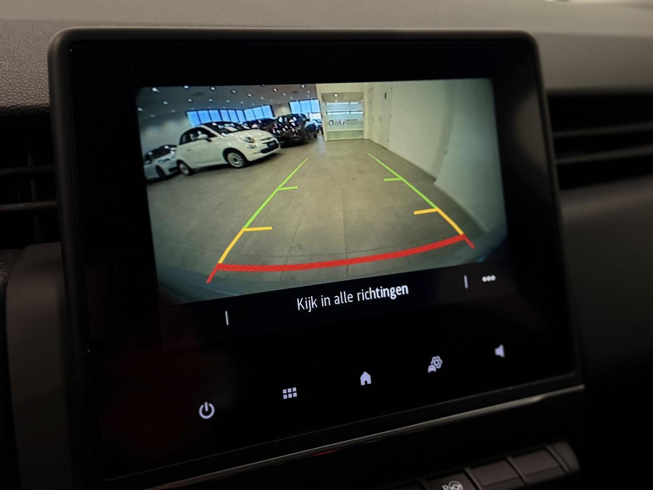 Renault CLIO 1.0 TCe 100 Intens | Navigatie | Climate Control | Cruise Control | Achteruitrijcamera | Lichtmetalen velgen 17" | Apple Carplay/Android Auto