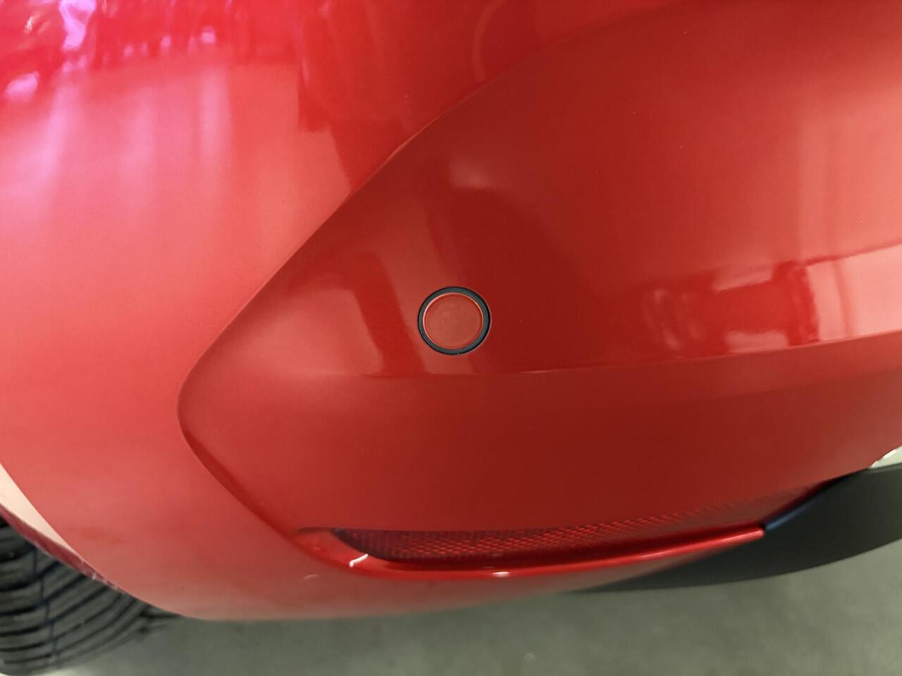 Renault CLIO 1.0 TCe Bi-Fuel Zen APPLE CARPLAY ANDROID AUTO / CRUISE CONTROLE / AIRCO / PARKEERSENSOREN.