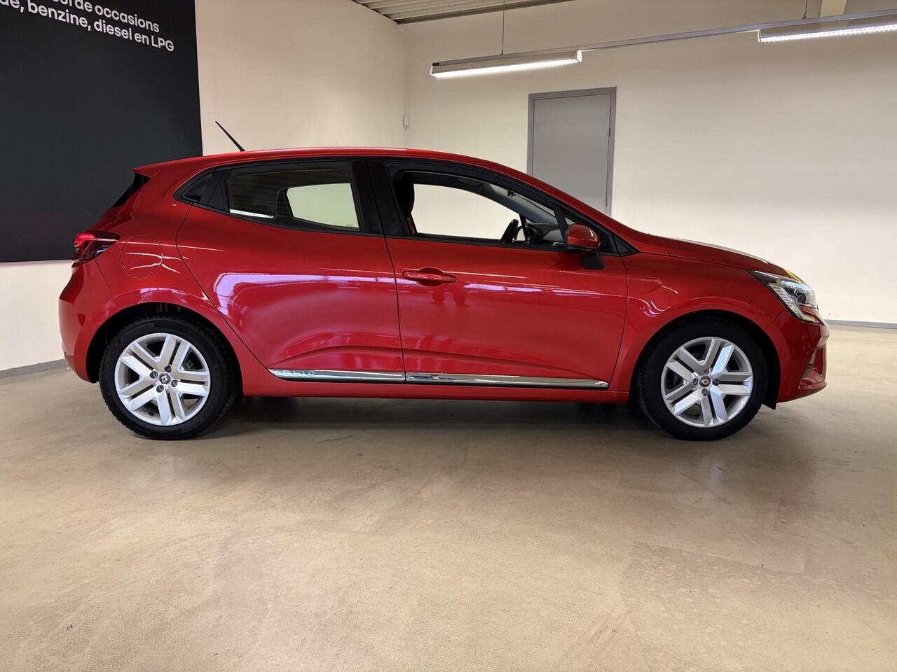 Renault CLIO 1.0 TCe Bi-Fuel Zen APPLE CARPLAY ANDROID AUTO / CRUISE CONTROLE / AIRCO / PARKEERSENSOREN.