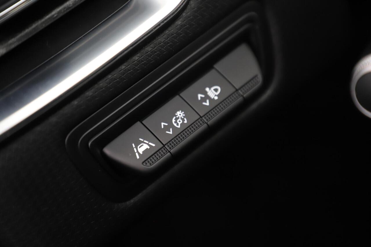 Renault CLIO 1.0 TCe Zen 101PK Navigatie Carplay Android Airco Cruise Control LED