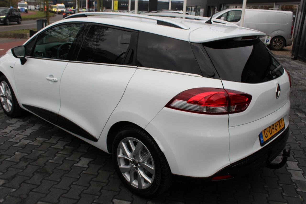 Renault CLIO Estate 0.9 TCe Limited