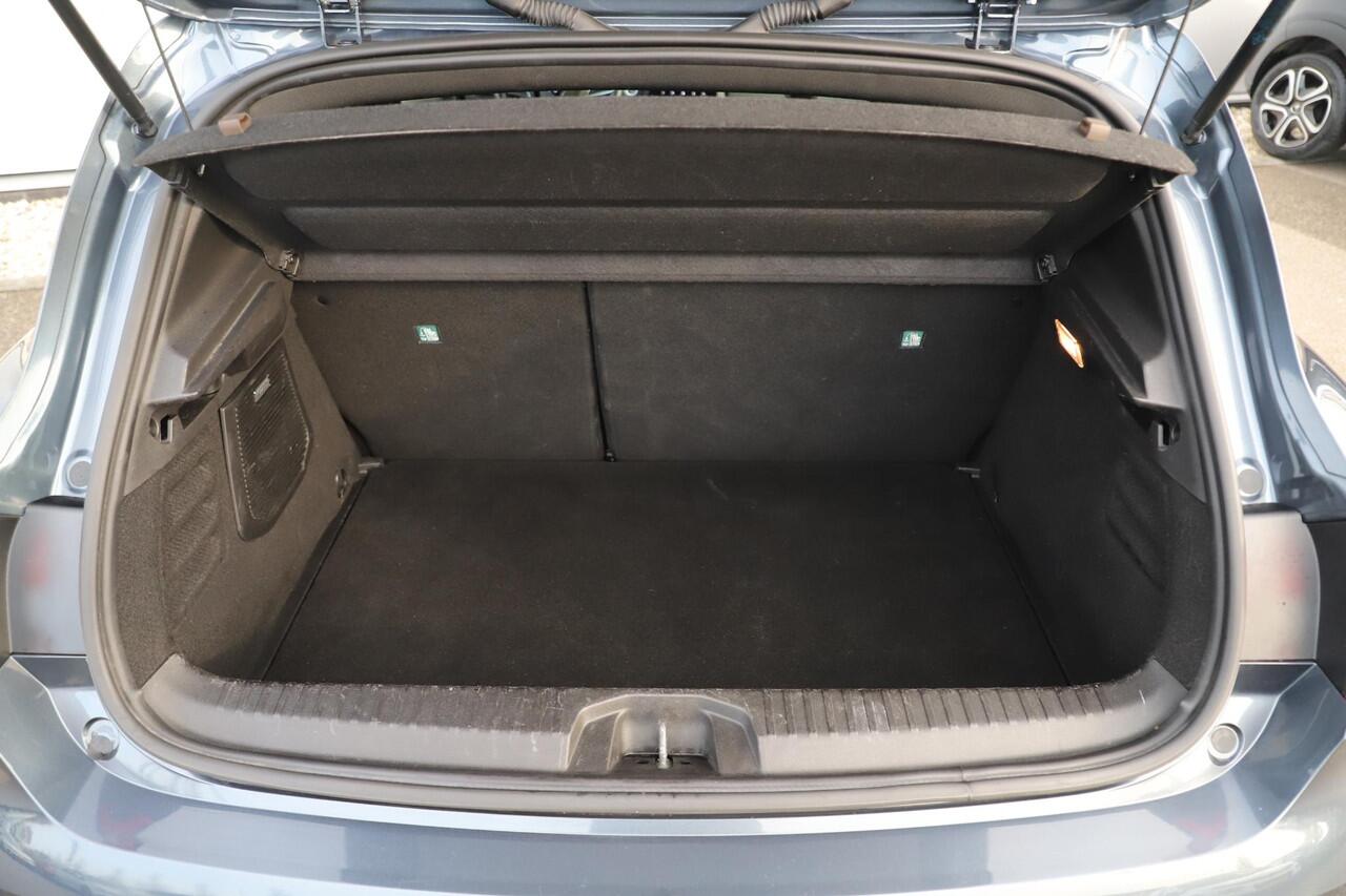 Renault CLIO 1.0 TCe R.S. Line Trekhaak 17 inch LMV BOSE Groot Navigatie Achteruitrijcamera Carplay Android Half Leder