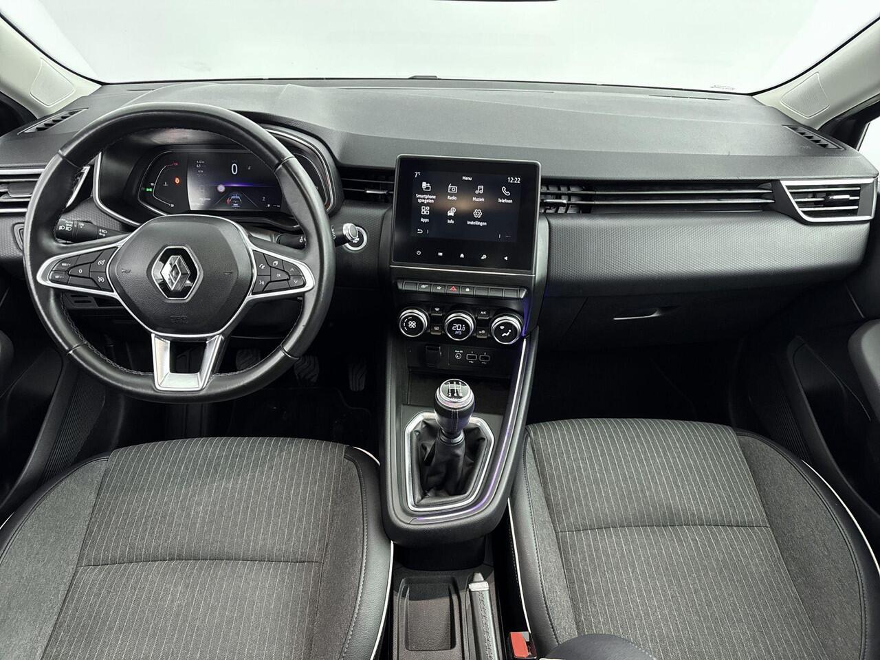 Renault CLIO 1.0 TCe 100Pk Intens | Climate Control | Cruise Control | Navigatie via Apple Carplay/Android Auto | Parkeersensoren Achter | Lichtmetalen Velgen | Keyless Start & Go | El. Inklapbare Spiegels | Bluetooth |