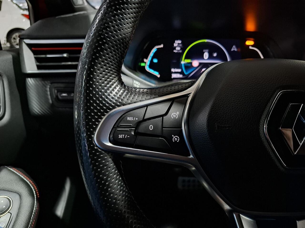 Renault CLIO 1.6 E-Tech Hybrid 140 R.S. Line