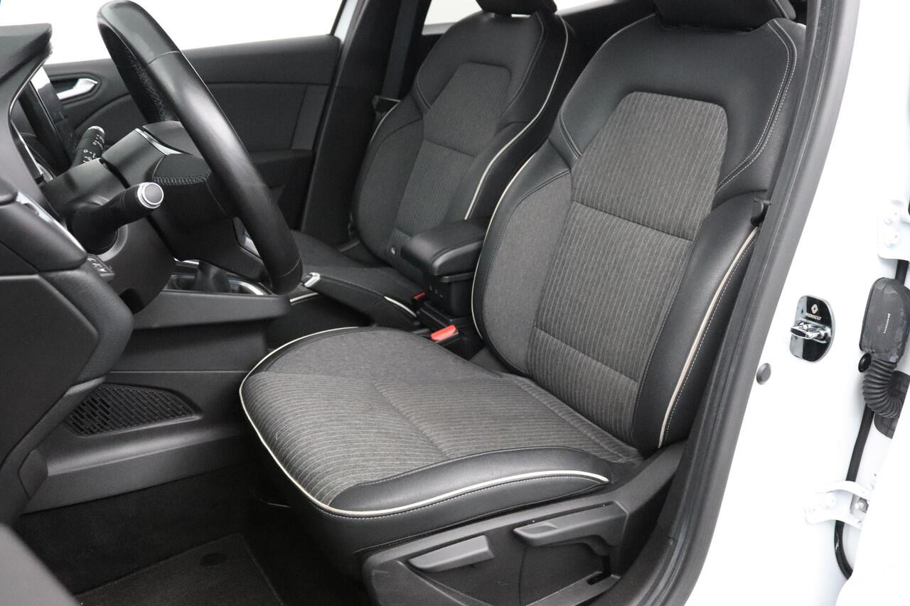 Renault CLIO 1.0 TCe Intens | Pack Easy Link | Pack Style | 360 Camera |