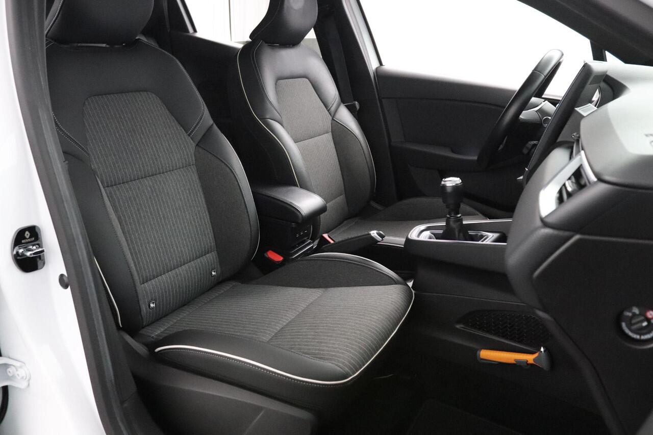Renault CLIO 1.0 TCe Intens | Pack Easy Link | Pack Style | 360 Camera |