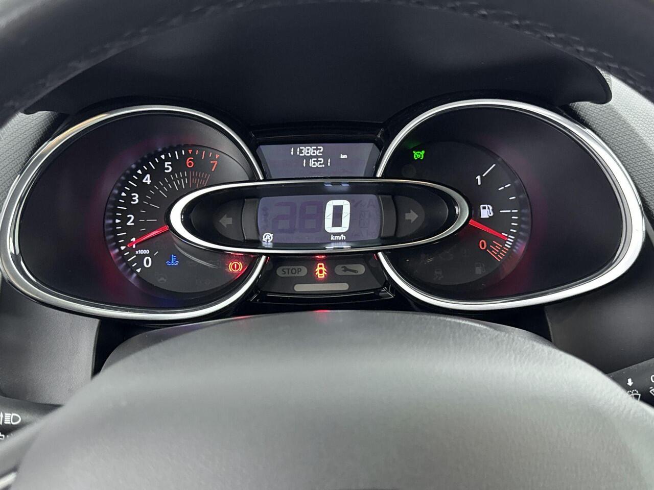 Renault CLIO Estate 0.9 TCe Limited 90PK | Navigatie | Parkeersensoren | Lichtmetalen Velgen | Cruise Control